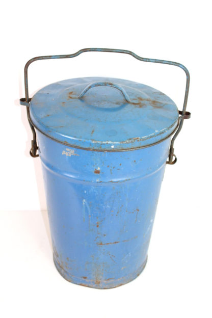 Vintage Blechtonne in Blau – Bild 3