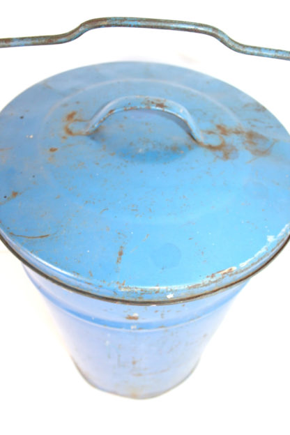 Vintage Blechtonne in Blau – Bild 5