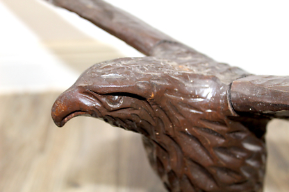 Handgeschnitzter Adler | vintage
