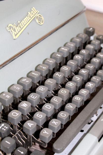 Vintage Schreibmaschine "Rheinmetall" Großschreibmaschine – Bild 8