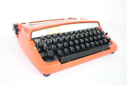 Schreibmaschine im Koffer | Brother Deluxe 879 – Bild 6
