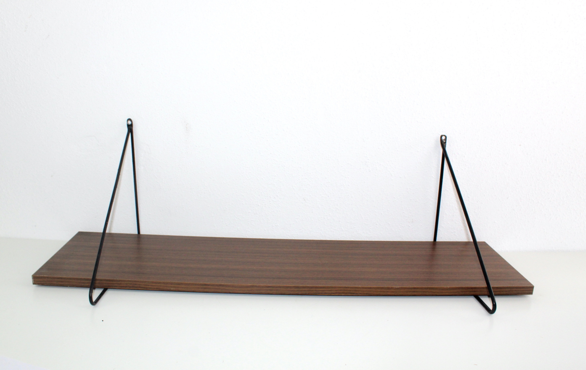 Original vintage Stringregal mit einem Boden Mon Ami(e) Vintage