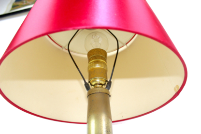 Tischlampe | Messing | roter Schirm | 1940 | Vintage – Bild 6