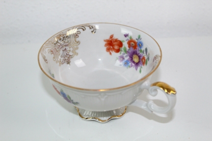 Sammeltasse mit Blumen – Bild 6