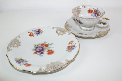Sammeltasse mit Blumen – Bild 7