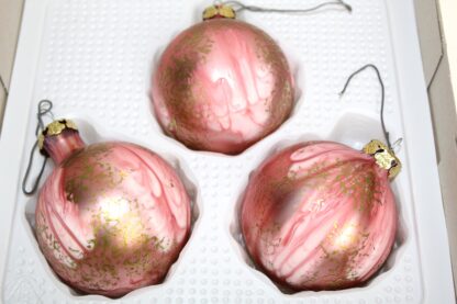 3 Weihnachtsbaumkugel | rosa | gold | Glas | Handbemalt | vintage – Bild 3