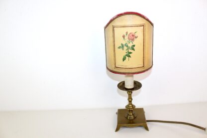 Tischlampe mit Messingfuß