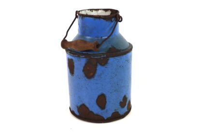Blaue Milchkanne