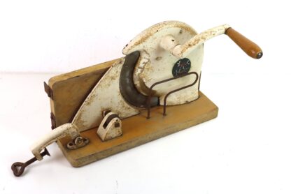 Brotschneidemaschine | Handkurbel | vintage