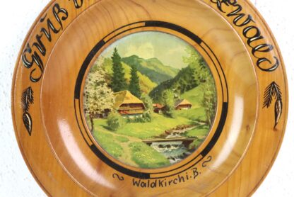 Wandteller aus Holz | Schwarzwald | Handarbeit – Bild 4