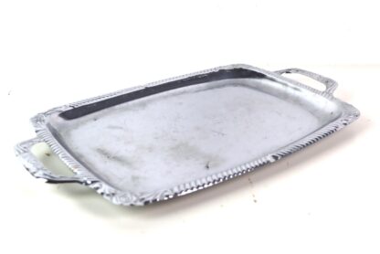 Servierplatte aus Metall | vintage