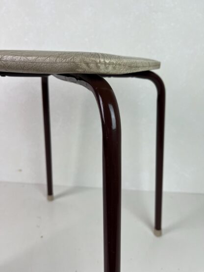 Besonderer Hocker – Bild 4