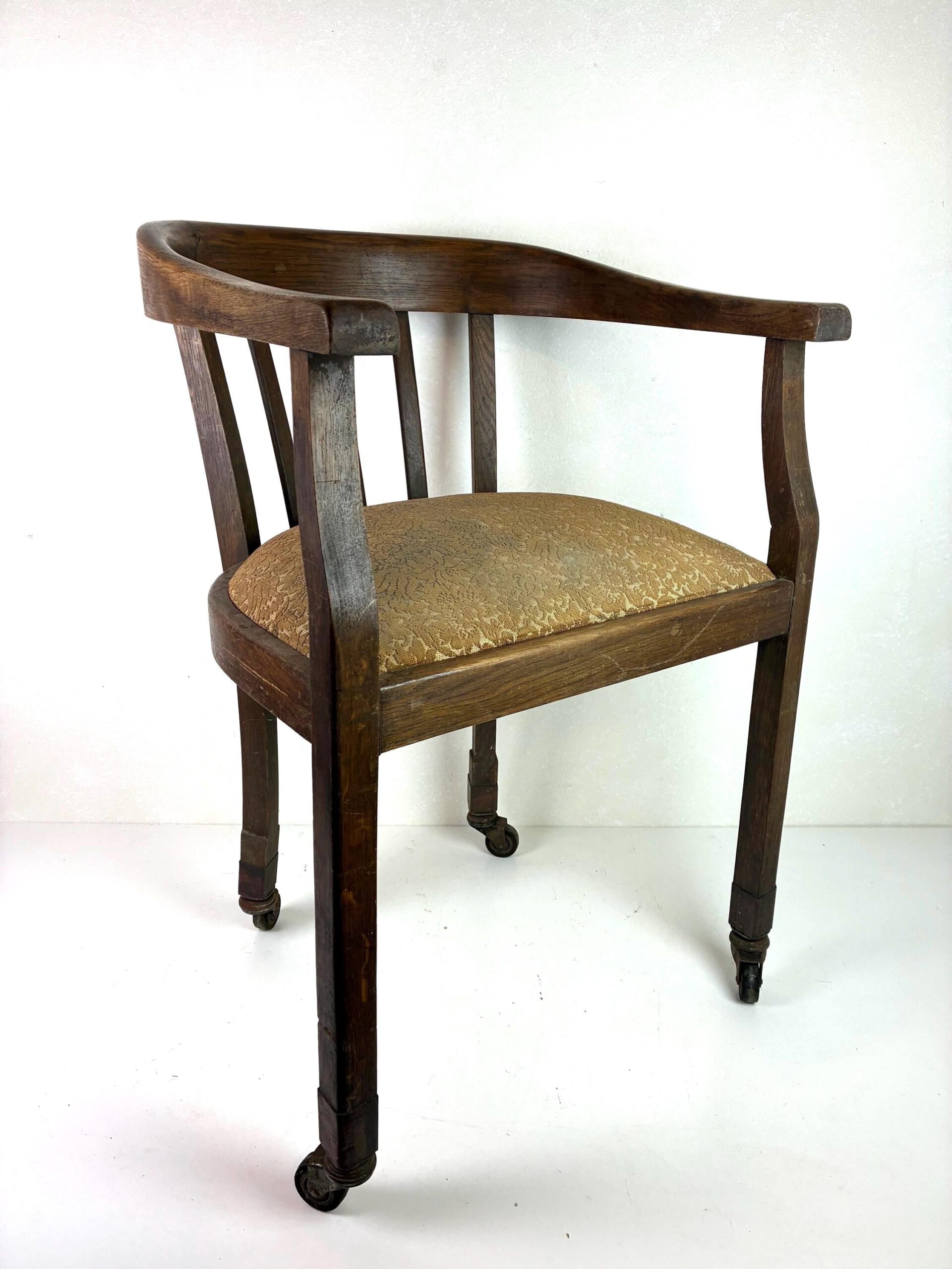 Vintage Armlehnstuhl mit Rollen – Bild 5