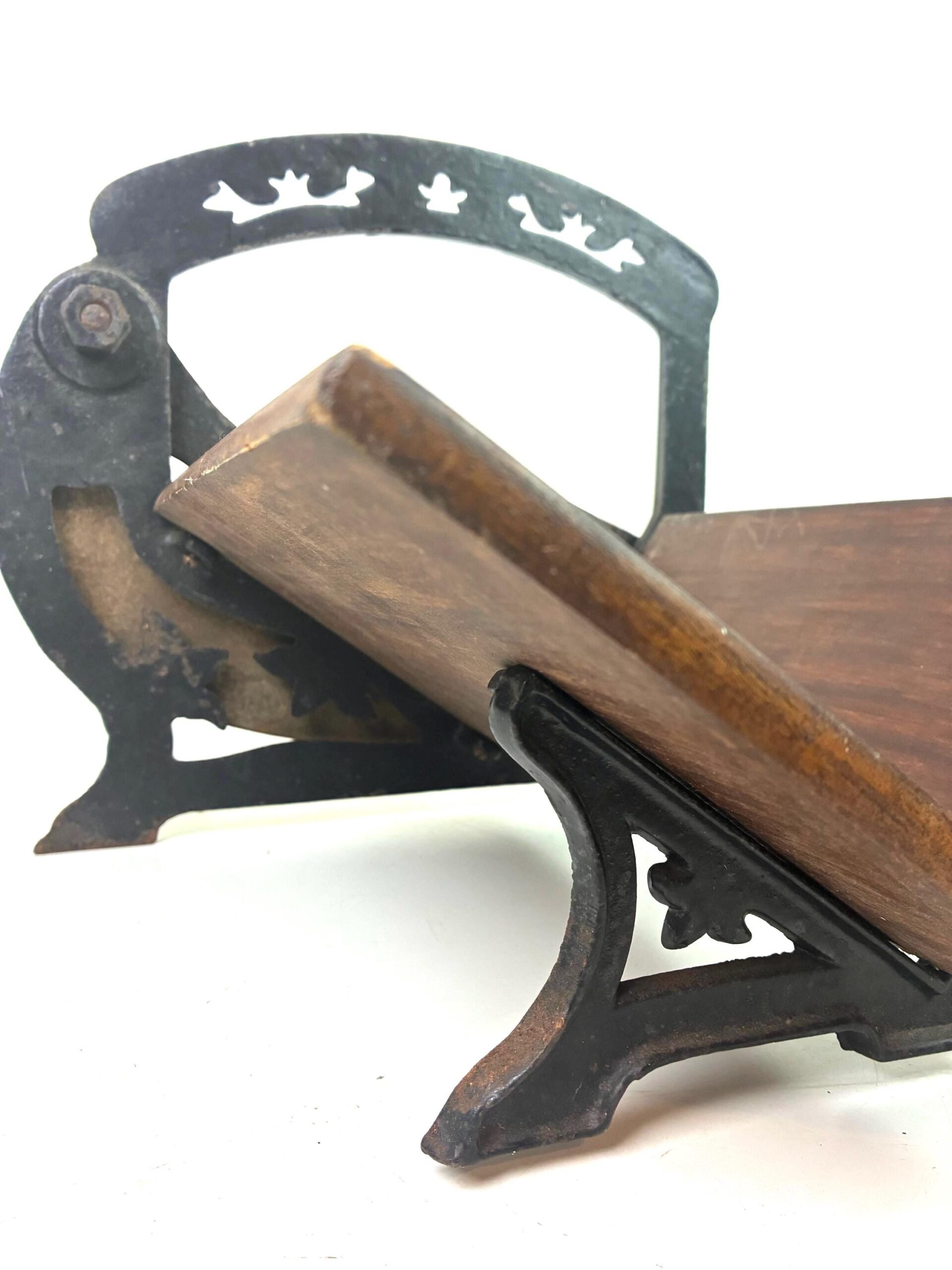 Brotschneidemaschine | Handkurbel | vintage – Bild 7