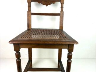 Holzstuhl | Wiener Geflecht | Schnitzereien | Vintage